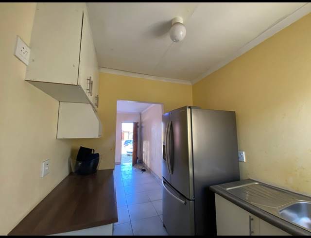 3 BEDROOM HOUSE FOR SALE IN VANDERBIJLPARK CE 4